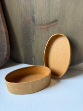 Load image into Gallery viewer, Vintage Hunting & Fishing Oval Box Set