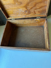 Load image into Gallery viewer, Large Wooden Box