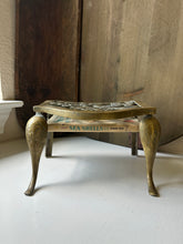 Load image into Gallery viewer, Antique Brass Footman