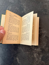 Load image into Gallery viewer, A Prayer To Begin The Day Book