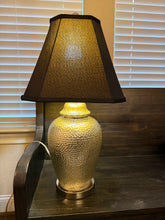 Load image into Gallery viewer, Hammered Silver Designer Looking Lamp
