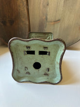 Load image into Gallery viewer, Vintage Measuring Scale