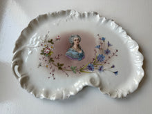 Load image into Gallery viewer, French Marie Antonette Plate