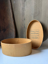 Load image into Gallery viewer, Vintage Hunting & Fishing Oval Box Set