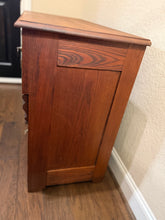 Load image into Gallery viewer, 19th Century Eastlake Dresser