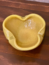 Load image into Gallery viewer, Vintage Murano Glass Ash Tray