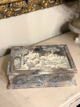 Load image into Gallery viewer, Vintage Incolay Hunt Scene Keepsake Box