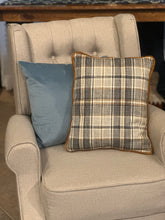 Load image into Gallery viewer, Pheasant Pillow