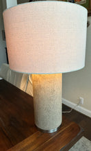 Load image into Gallery viewer, Stone Lamp