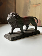 Load image into Gallery viewer, Alva Studios Plaster Lion