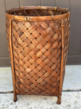 Load image into Gallery viewer, Vintage Japanese Ikebana Woven Basket