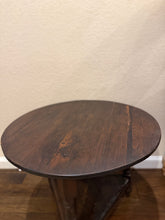 Load image into Gallery viewer, Antique Englsih Cricket Table