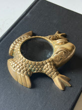 Load image into Gallery viewer, Vintage Brass Frog Magnifying Glass