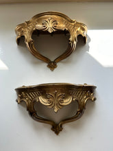 Load image into Gallery viewer, Vintage Florentine Style Shelf