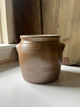 Load image into Gallery viewer, Poterie Renault Confit Pot