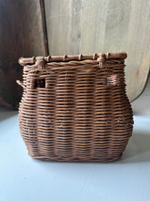 Load image into Gallery viewer, Vintage Fishing Creel Basket A