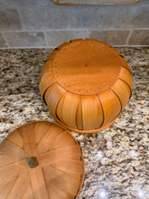 Load image into Gallery viewer, Large Pumpkin Wooden Bushel Box