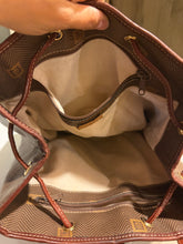 Load image into Gallery viewer, Vintage Texier French Leather Shoulder Bag