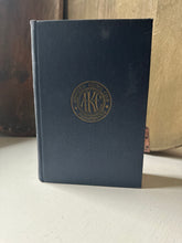 Load image into Gallery viewer, The Complete Dog Book