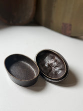 Load image into Gallery viewer, Vintage Scott Nelles Bronze Hand Sculpted Trinket Box