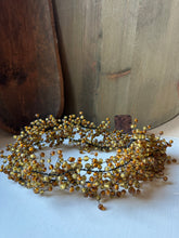 Load image into Gallery viewer, Glass Bead Pepper Berry Garland
