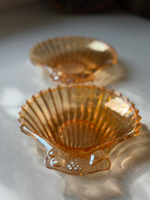Load image into Gallery viewer, Vintage Carnival Glass Clam Shell Dish
