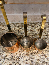 Load image into Gallery viewer, Vintage Copper &amp; Brass Measuring Set
