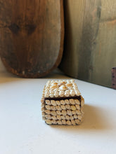 Load image into Gallery viewer, Vintage Seashell Trinket Box
