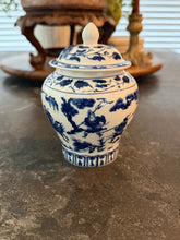 Load image into Gallery viewer, Small Porcelain Chinoiserie Ginger Jar
