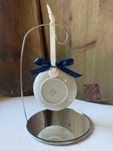 Load image into Gallery viewer, Vintage Blue Willow Plate Ornament
