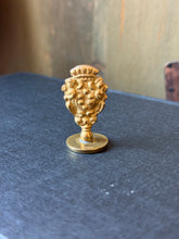Load image into Gallery viewer, Antique Italian Brass Aristocratic Wax Stamp Seal
