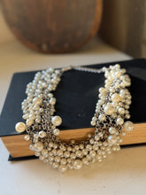 Load image into Gallery viewer, Pearl Collar Necklace
