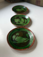 Load image into Gallery viewer, Vintage Mexican Pottery Plate Set
