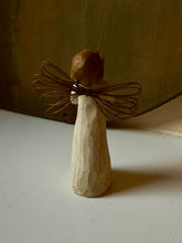Load image into Gallery viewer, Willow Tree Angel of Learning
