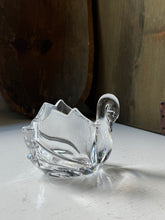 Load image into Gallery viewer, Crystal Swan Dish
