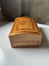 Load image into Gallery viewer, Vintage Marquetry Wood Inlay Box
