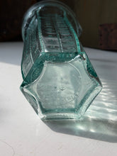 Load image into Gallery viewer, Italian Measuring Cup
