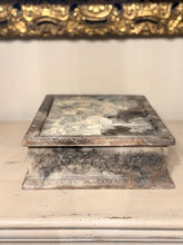 Load image into Gallery viewer, Vintage Incolay Hunt Scene Keepsake Box
