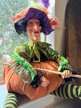 Load image into Gallery viewer, Winward Halloween Sitting Witch
