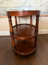 Load image into Gallery viewer, Hooker Furniture Oval Accent Table
