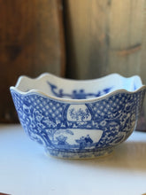 Load image into Gallery viewer, Blue &amp; White Chinioserie Bowl
