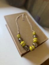 Load image into Gallery viewer, Chunky Green &amp; Crystal Necklace
