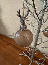 Load image into Gallery viewer, Glass Deer Ornament
