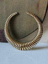 Load image into Gallery viewer, Gold Toned Coiled Choker

