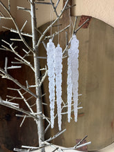 Load image into Gallery viewer, Icicle Ornament Set
