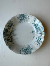Load image into Gallery viewer, Blue Floral English Dish
