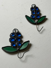 Load image into Gallery viewer, Stain Glass Hanging Window Bluebonnet
