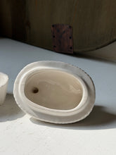 Load image into Gallery viewer, Vintage Ceramic Duck On Nest
