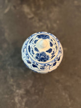 Load image into Gallery viewer, Small Porcelain Chinoiserie Ginger Jar
