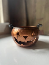 Load image into Gallery viewer, Metal Jack O Lantern Bucket
